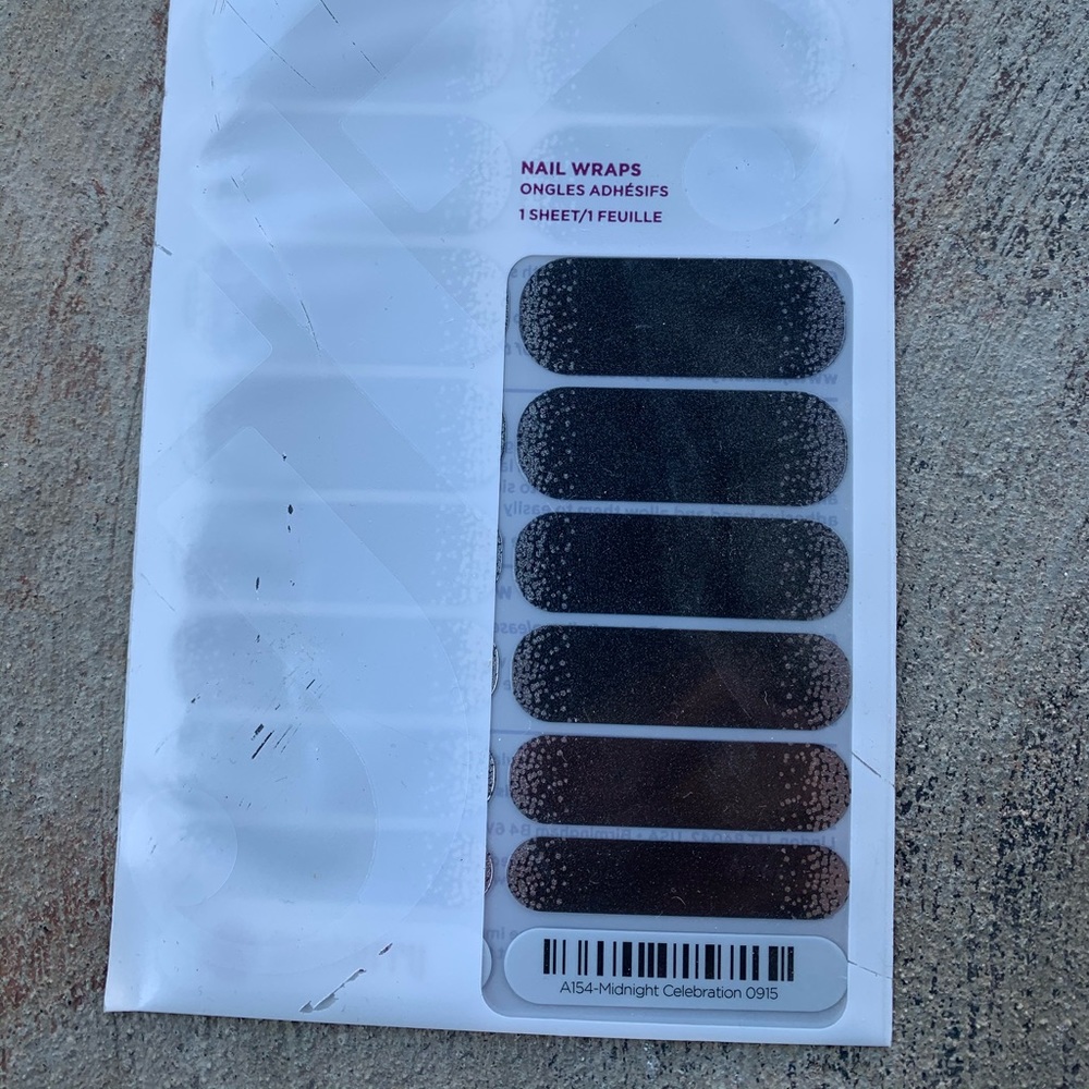 Jamberry Nail wrap Celebration - Picture 2 of 2